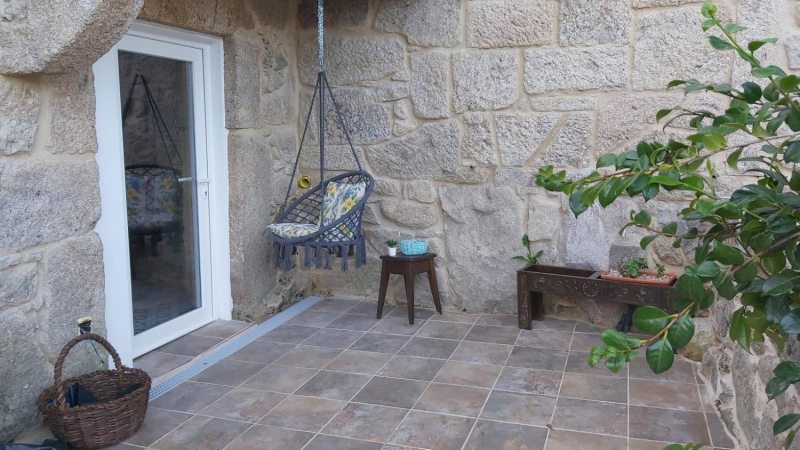 Casita A Estrenar En Finca Con Rio Proxima A Tui, Gondomar Y Portugal. 외부 사진