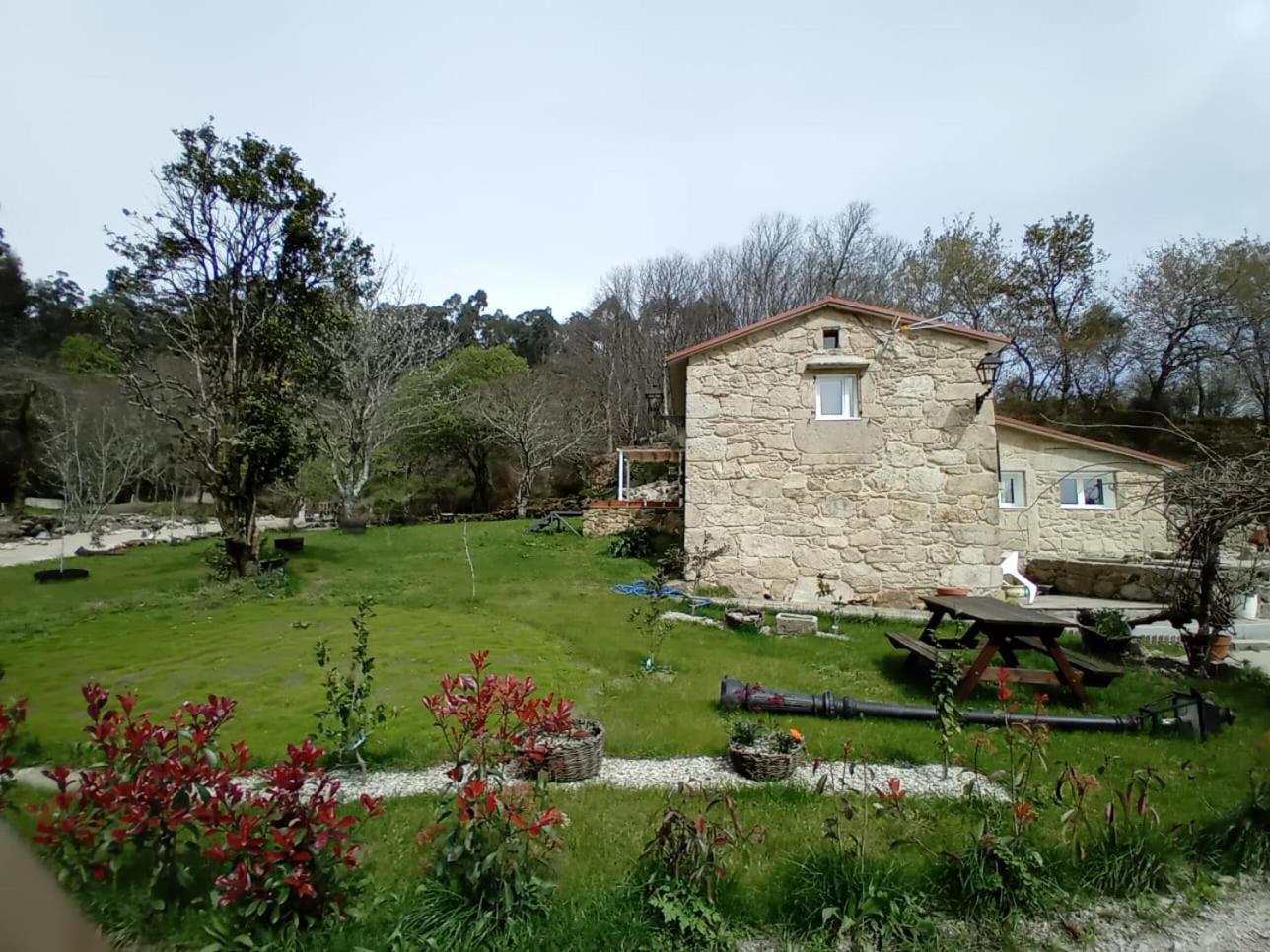 Casita A Estrenar En Finca Con Rio Proxima A Tui, Gondomar Y Portugal. 외부 사진